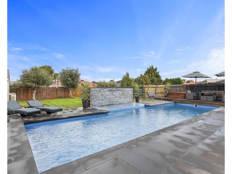 116 Greenvale Drive, Greenvale VIC 3059