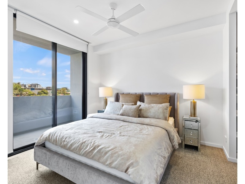 1008/28 Wolseley Street, Woolloongabba QLD 4102