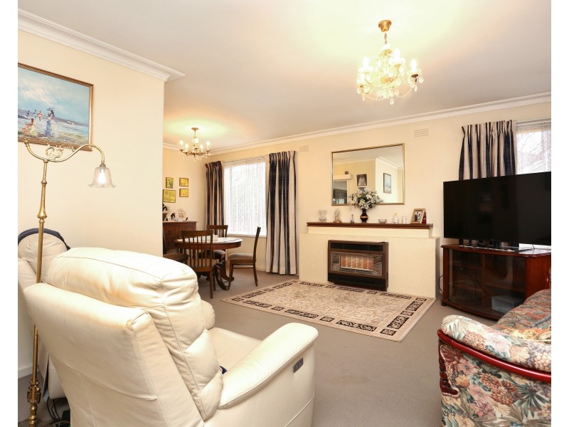 13/3 Royal Avenue, Essendon North VIC 3041