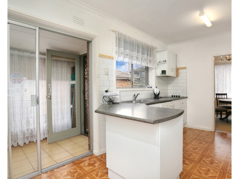 13/3 Royal Avenue, Essendon North VIC 3041
