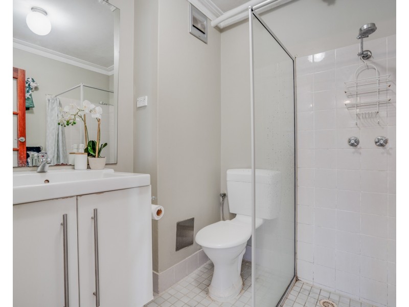 unit 204/36 Tenth Avenue, Maylands WA 6051