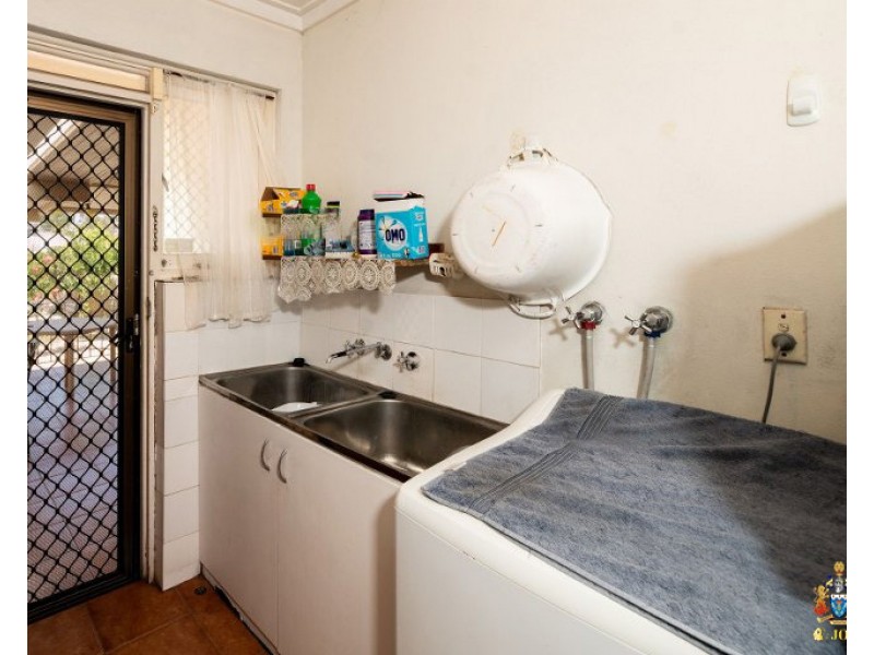 5 Stonehouse Crescent, Bentley WA 6102