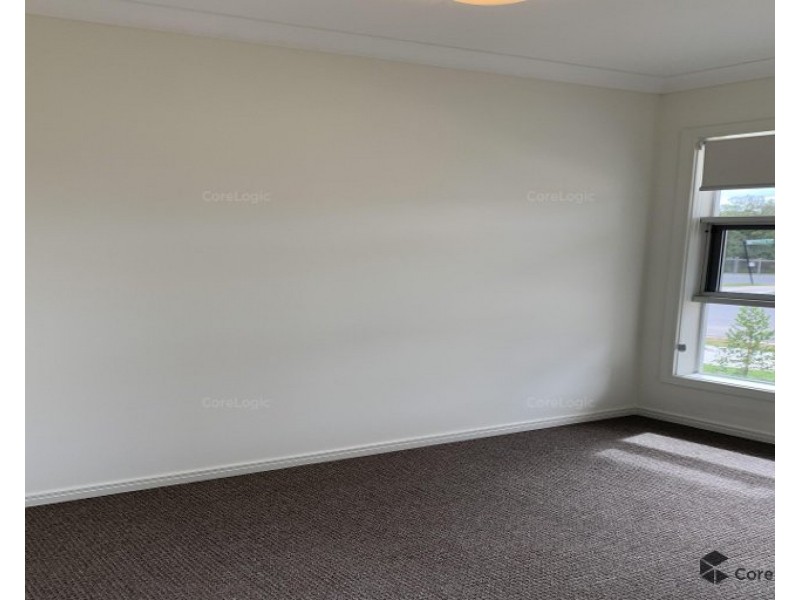 38 Sewells Circuit, Spring Mountain QLD 4124