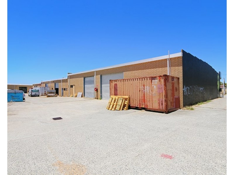 358 South Street, O’connor WA 6163