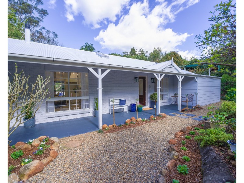 10 Ohia Court, Tamborine Mountain QLD 4272