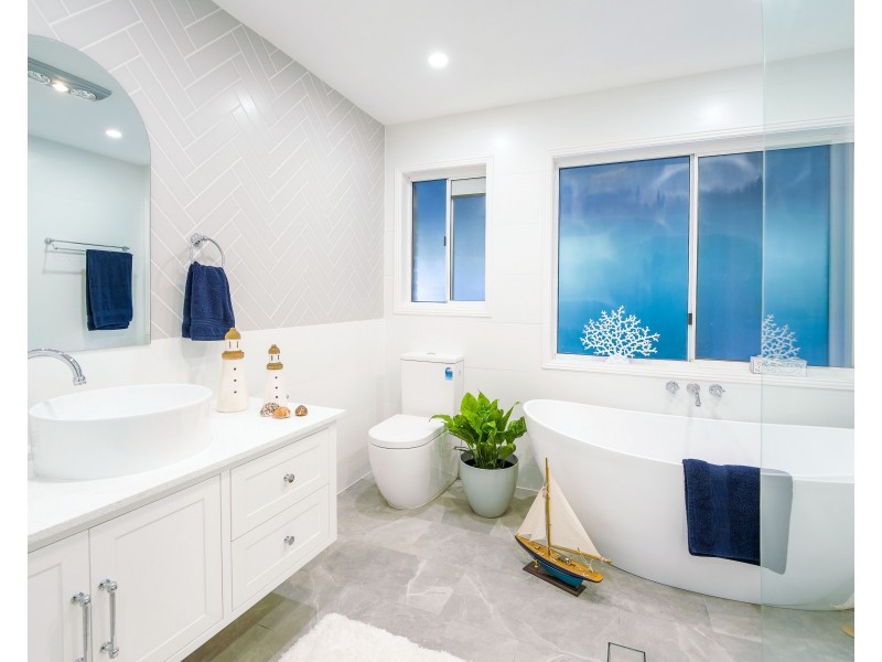 10 Ohia Court, Tamborine Mountain QLD 4272