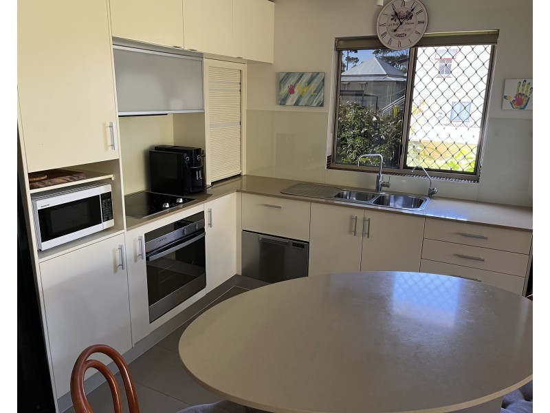 4/328 Esplanade, Scarness QLD 4655