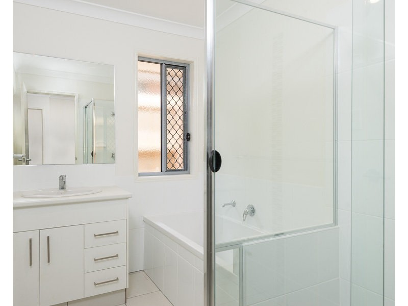 5 Gannet Street, Redbank Plains QLD 4301