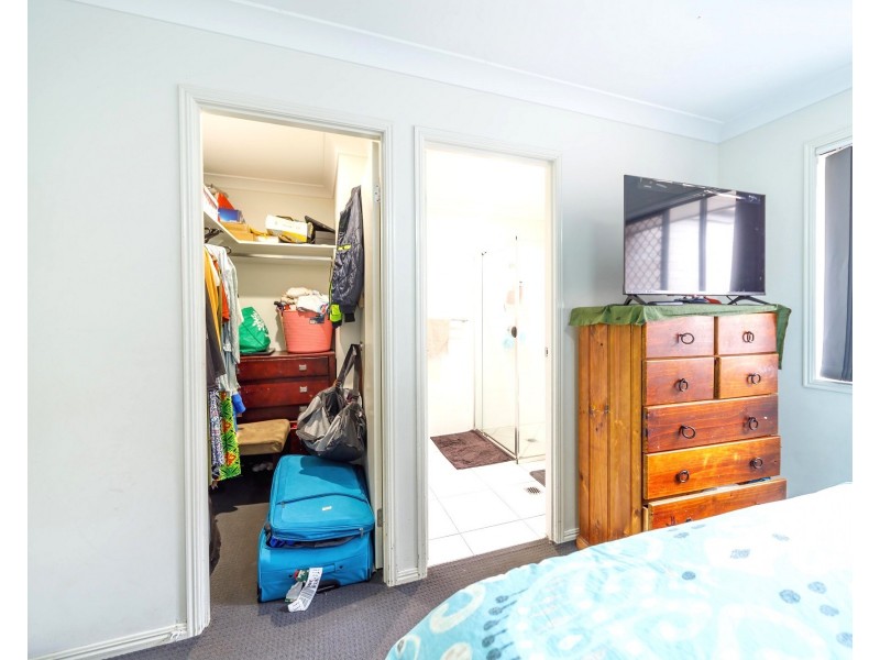 5 Gannet Street, Redbank Plains QLD 4301