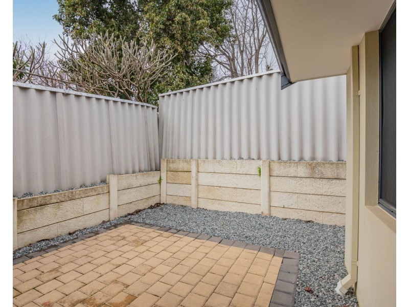 unit 5/42 Norman Street, St James WA 6102