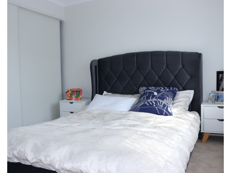 86 Muir Street, Labrador QLD 4215