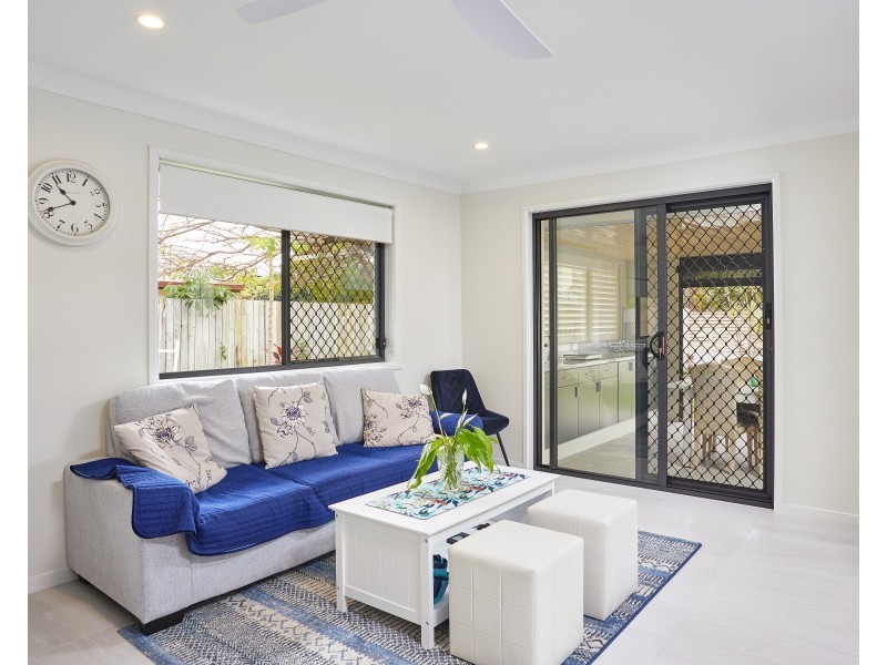 86 Muir Street, Labrador QLD 4215