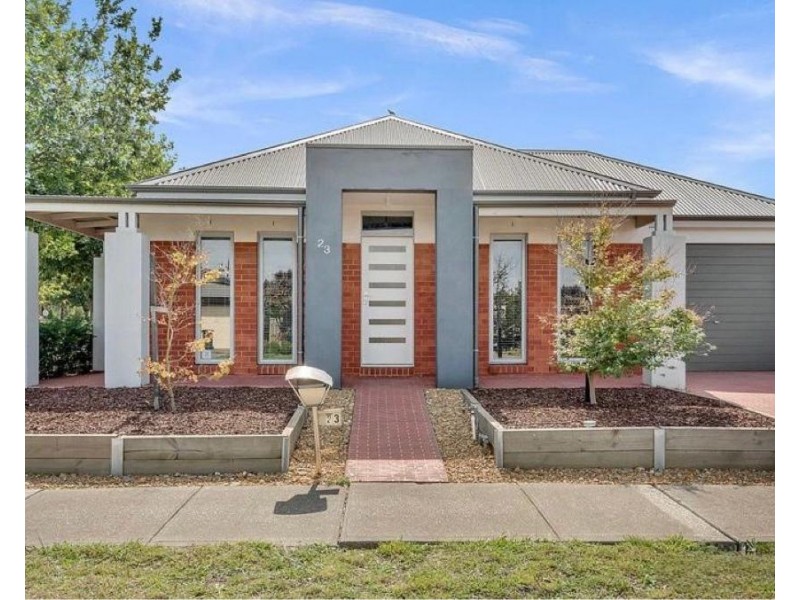 106 The Boulevard, Thomastown VIC 3074