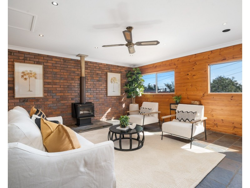 10 Inglis Court, Springwood QLD 4127
