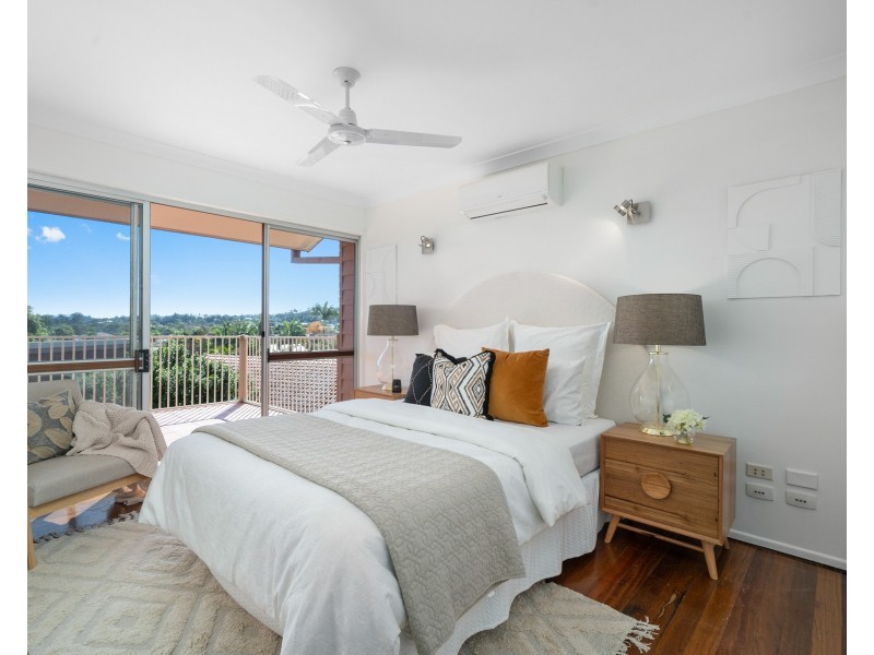 10 Inglis Court, Springwood QLD 4127