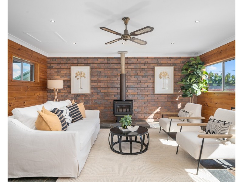 10 Inglis Court, Springwood QLD 4127