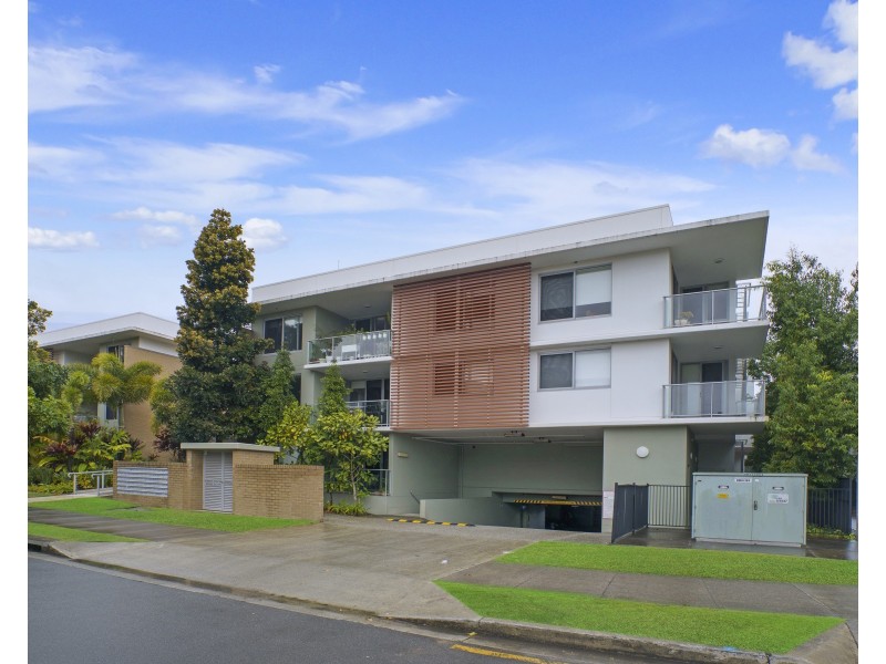 1122/6 Waterford Court, Bundall QLD 4217