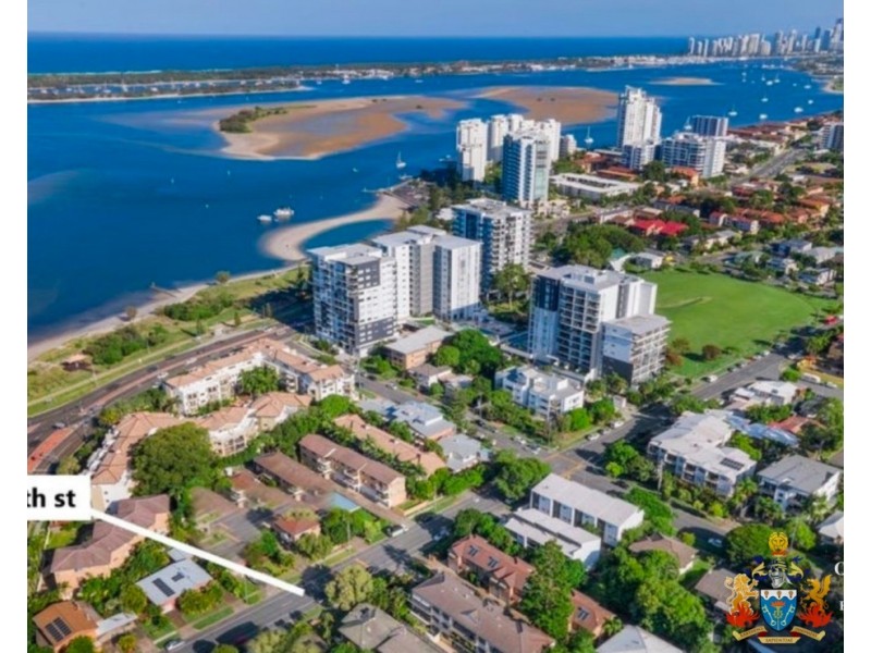 6/28 Bath Street, Labrador QLD 4215