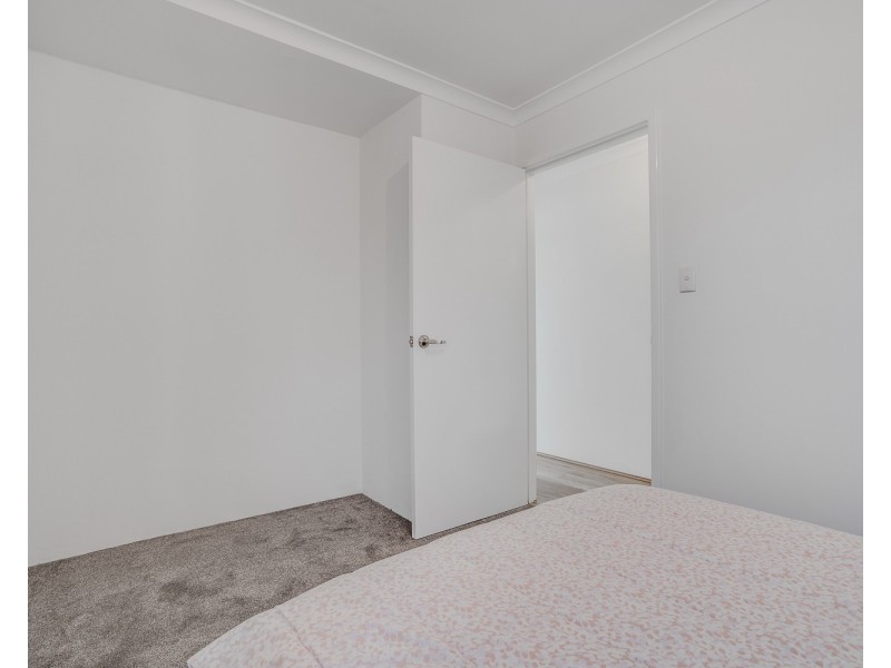 11/93 Seventh Road, Armadale WA 6112