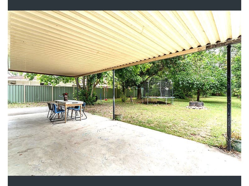 40 Paradise Road, Slacks Creek QLD 4127