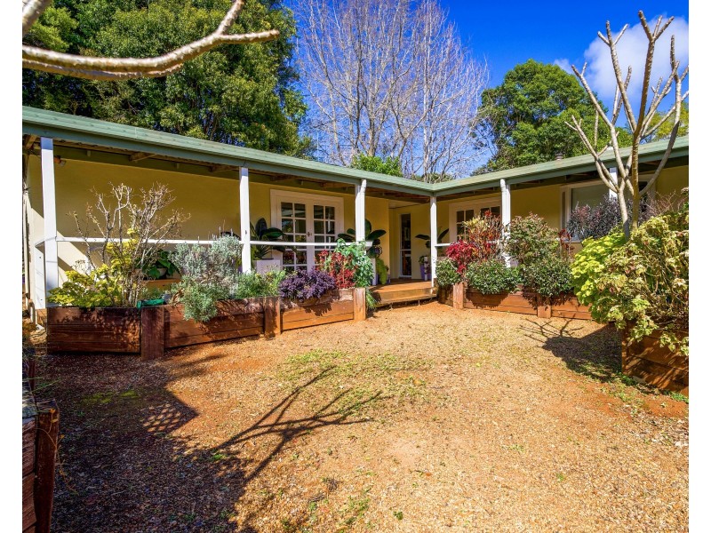 50 Macdonnell Road, Tamborine Mountain QLD 4272