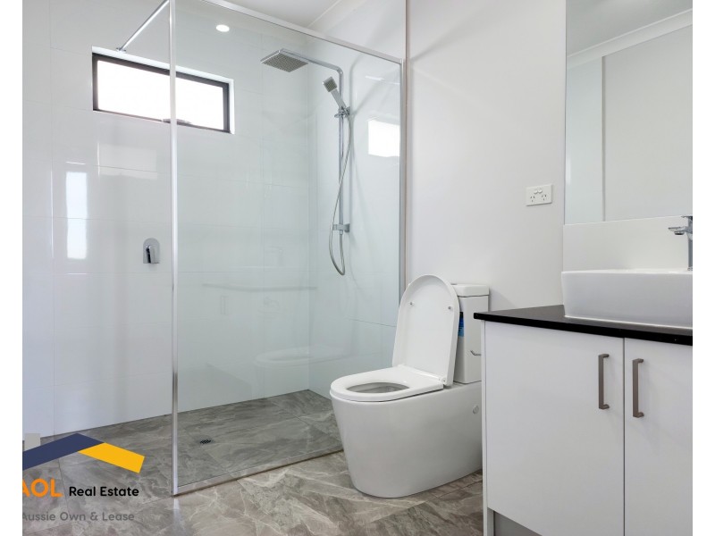 2 Lichfield Avenue, Jacana VIC 3047