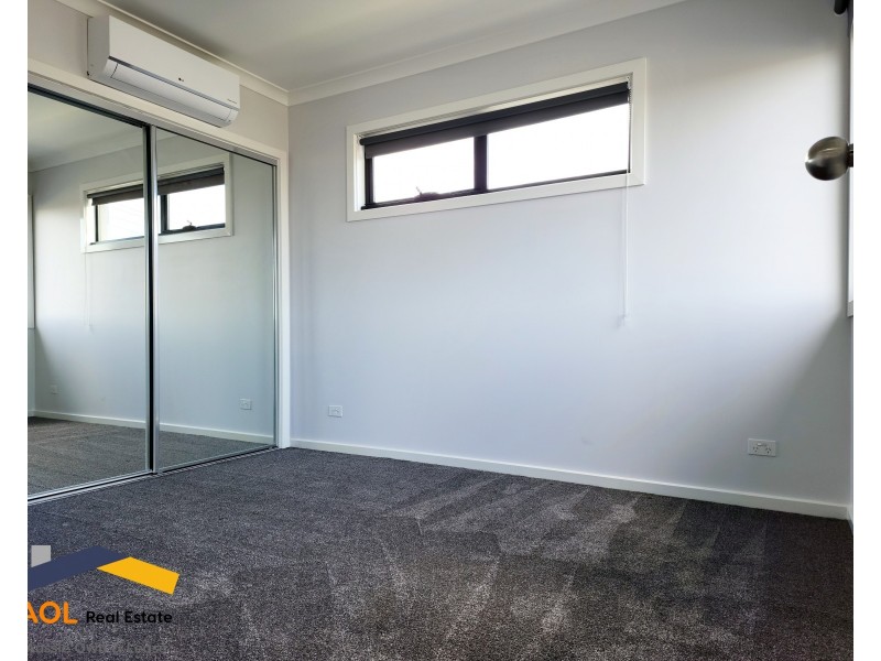 2 Lichfield Avenue, Jacana VIC 3047