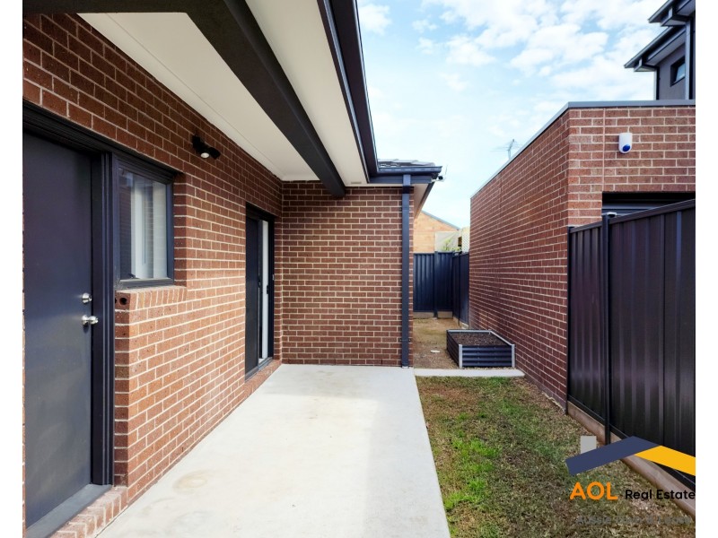 2 Lichfield Avenue, Jacana VIC 3047
