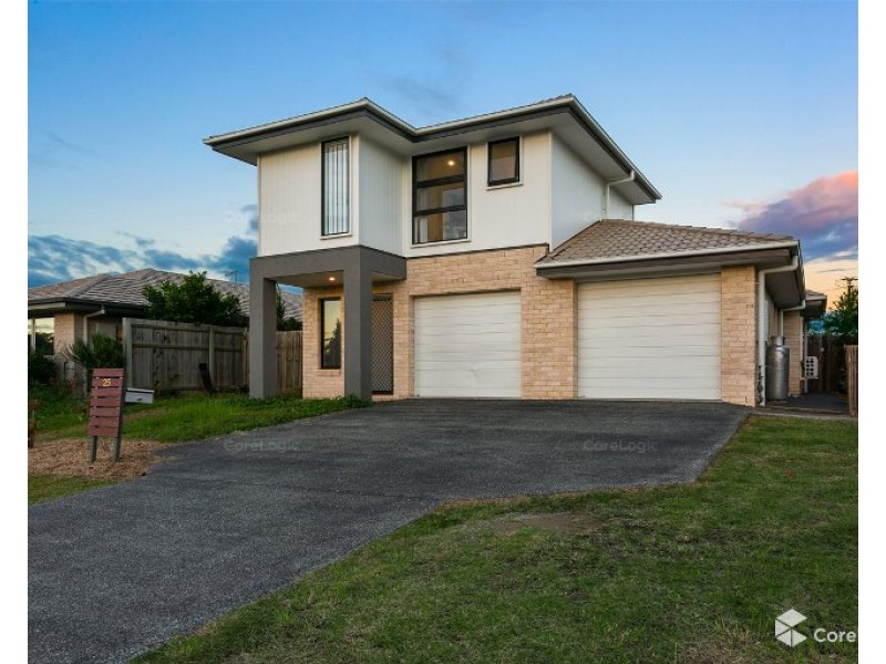 25 A Essington Mews, Leichhardt QLD 4305