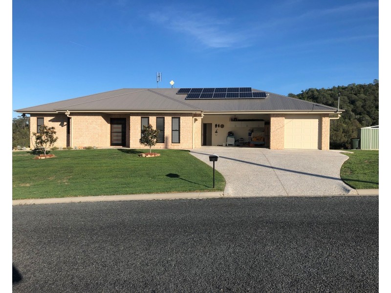 31 Alma Court, Villeneuve QLD 4514