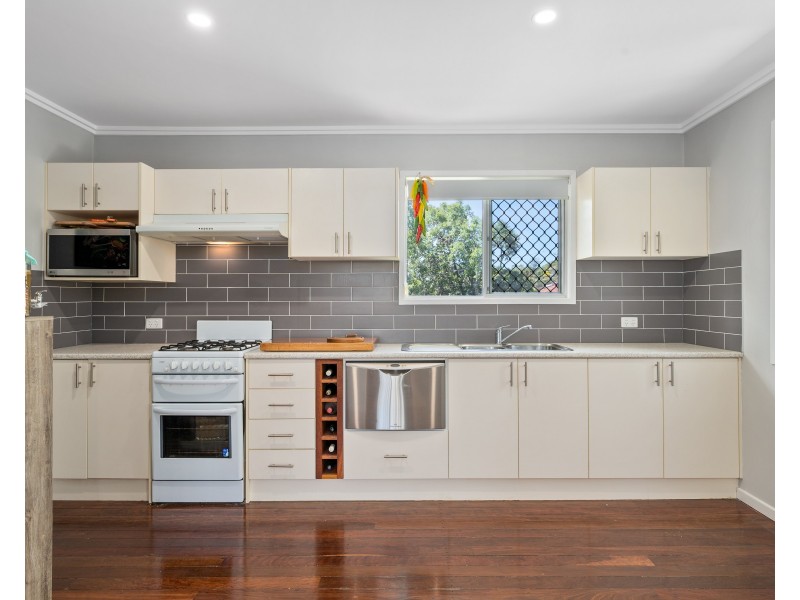 31 Damian Street, Gailes QLD 4300