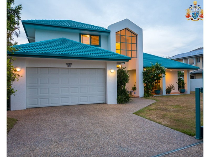 31 Montevideo Drive, Clear Island Waters QLD 4226