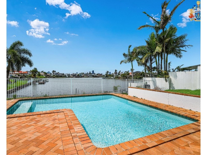 31 Montevideo Drive, Clear Island Waters QLD 4226