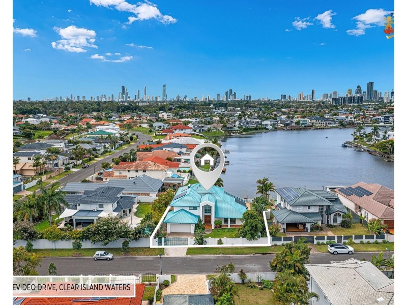 31 Montevideo Drive, Clear Island Waters QLD 4226