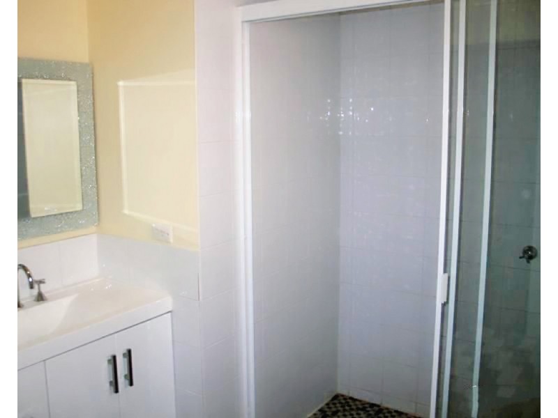 7/213 Scarborough Street, Southport QLD 4215