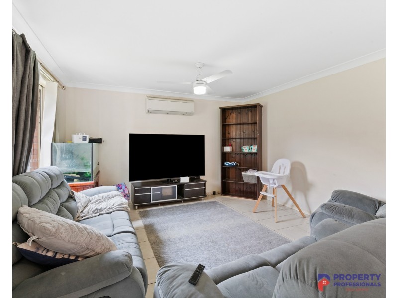 17 Mair Drive, Redbank QLD 4301