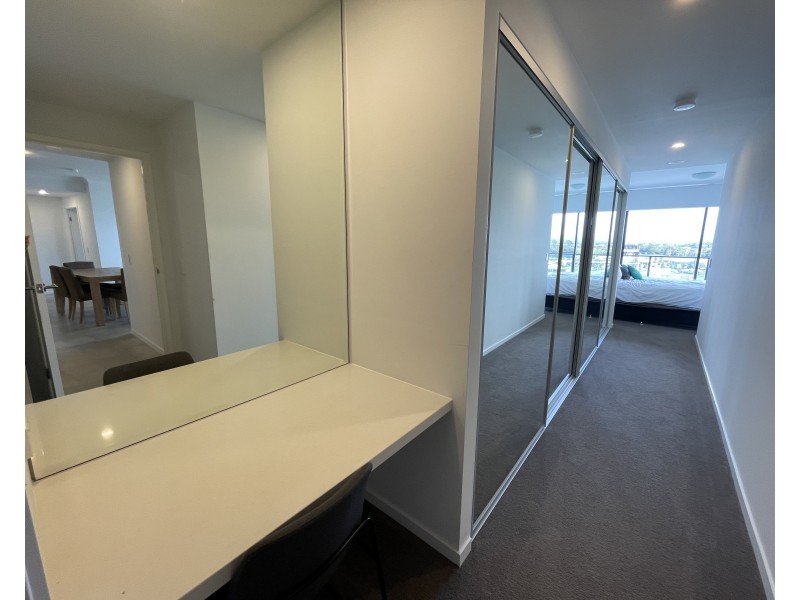 1605/1 Grant Avenue, Hope Island QLD 4212