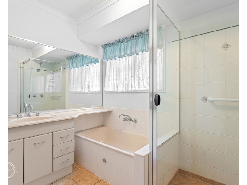 2 Haven Place, Yandina QLD 4561