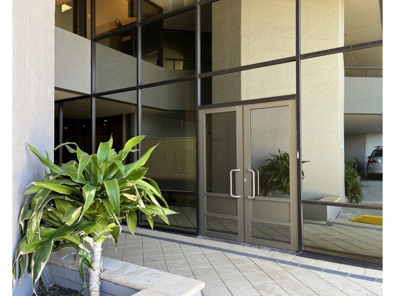 9/100 Mill Point Road, South Perth WA 6151