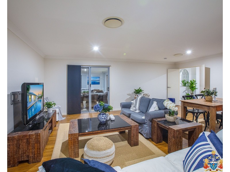 8 Boambillee Drive, Coomera Waters QLD 4209