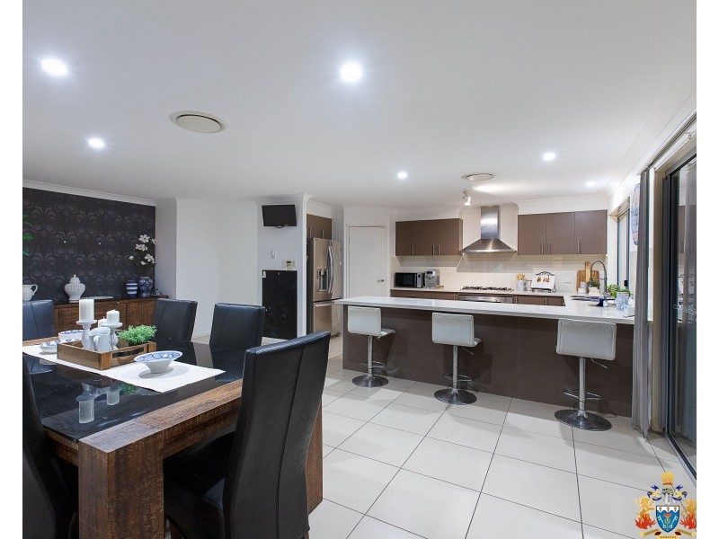 8 Boambillee Drive, Coomera Waters QLD 4209