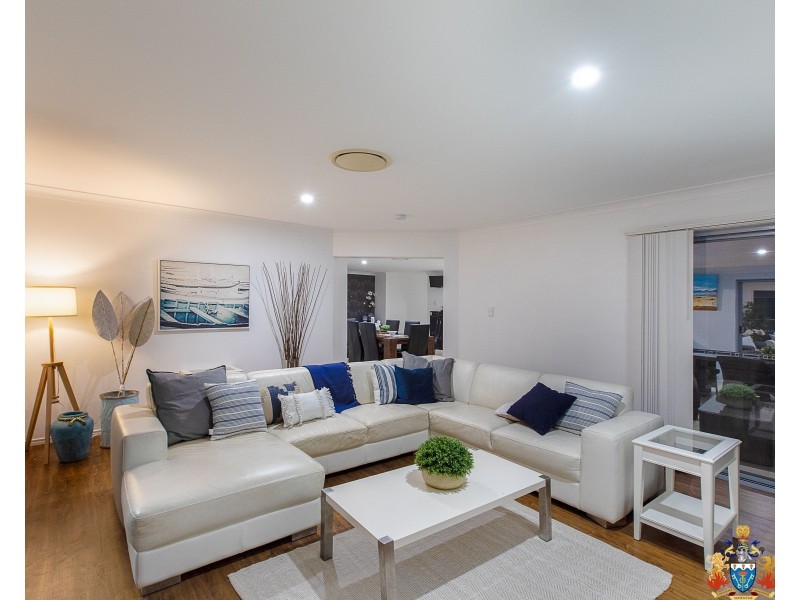 8 Boambillee Drive, Coomera Waters QLD 4209