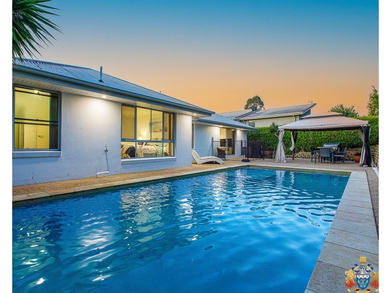 8 Boambillee Drive, Coomera Waters QLD 4209