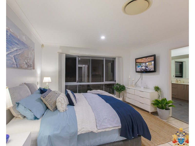 8 Boambillee Drive, Coomera Waters QLD 4209