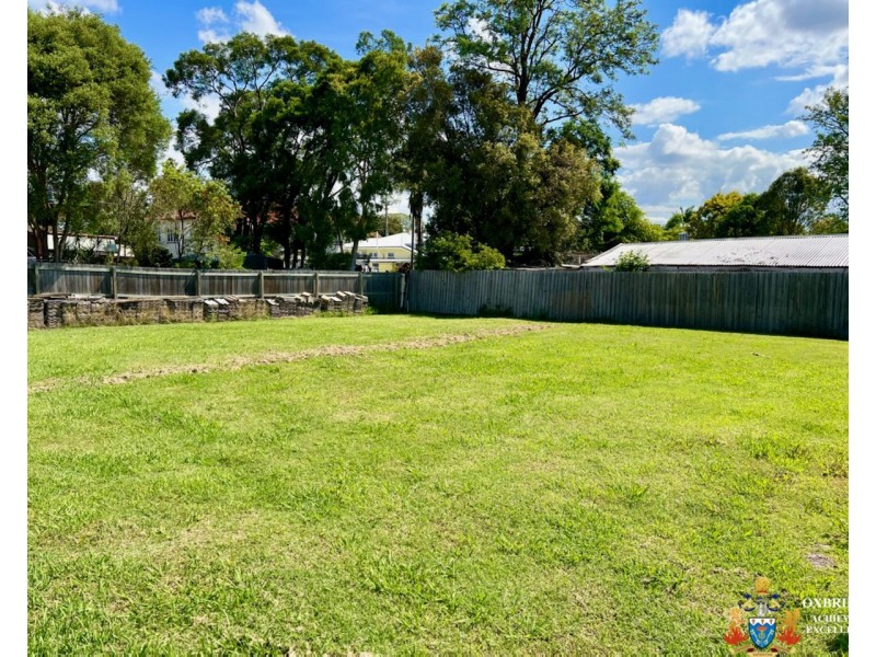 16 Bird Street, Bundamba QLD 4304