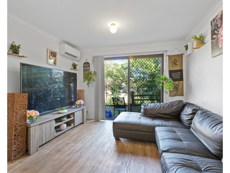 1/279 Kingston Road, Logan Central QLD 4114