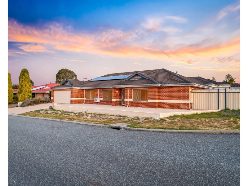 2 Barcombe Way, Leeming WA 6149