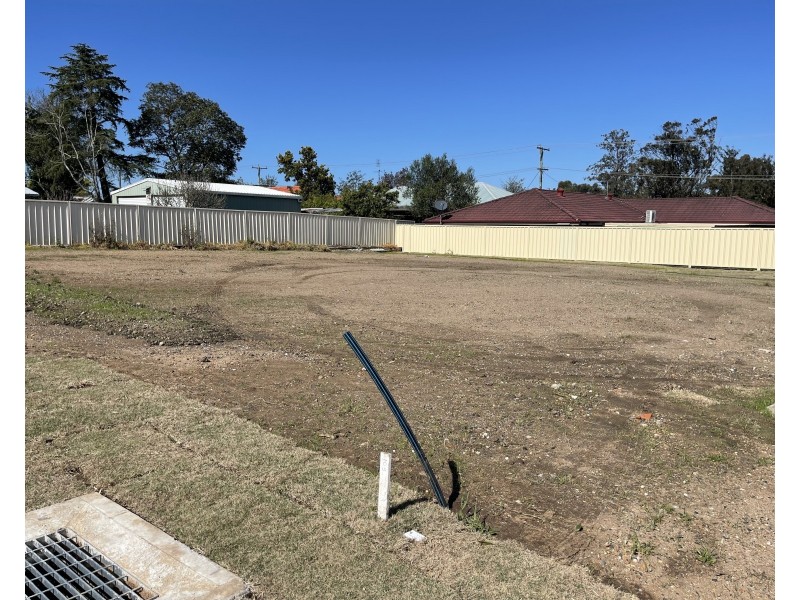 104 West Street, Greta NSW 2334