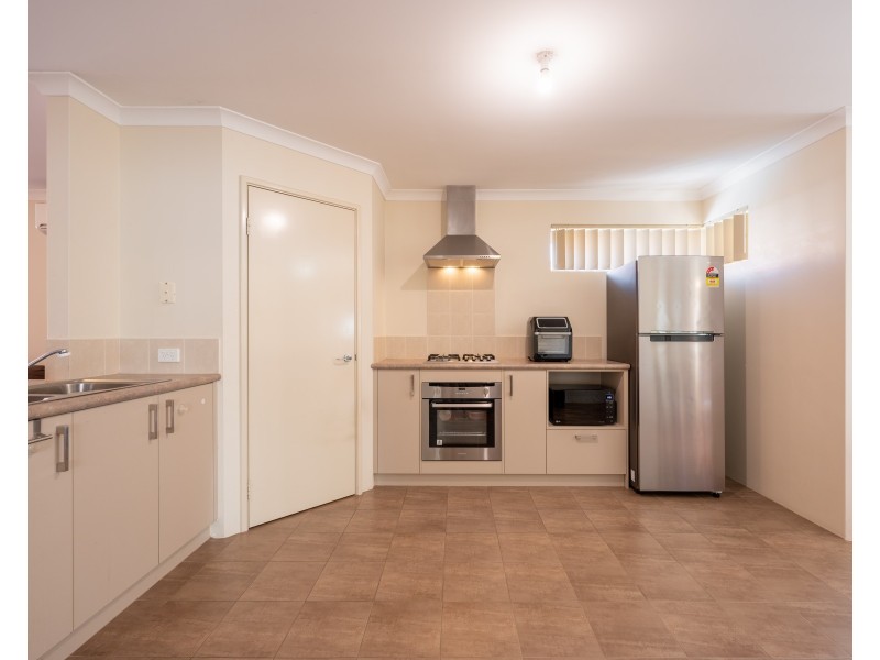 8/20 Stalker Road, Gosnells WA 6110