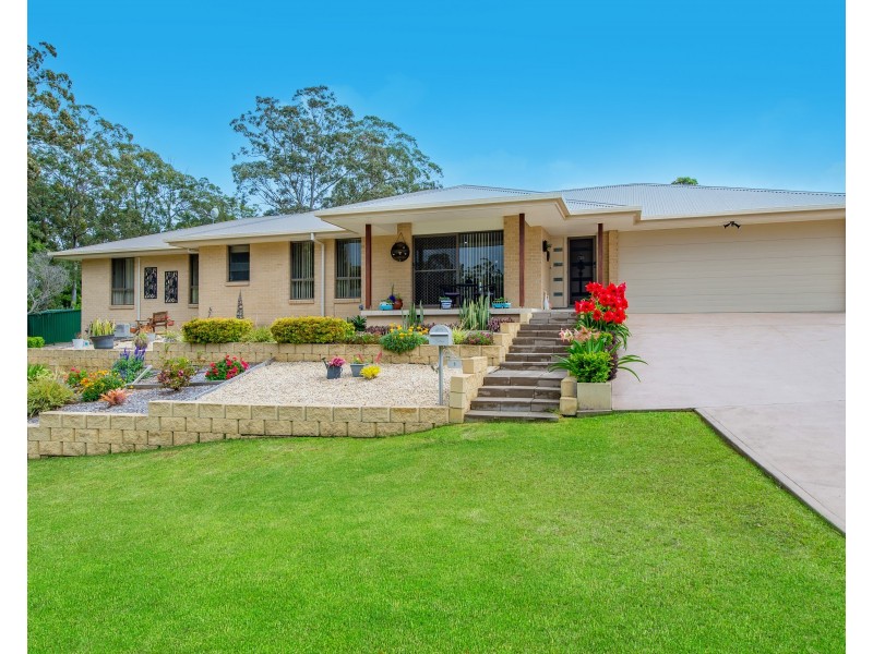 1 Riverbreeze Drive, Wauchope NSW 2446